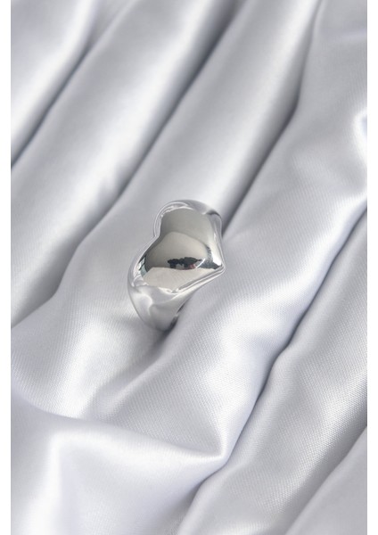 Gümüş Renk Kalp Model Kadın Yüzük - TJ-BYK2978