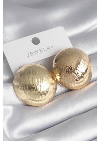 Pirinç Gold Renk Işleme Detay Yuvarlak Model Kadın Küpe - TJ-BKP8464