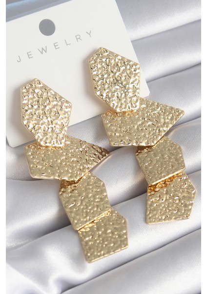 Pirinç Gold Renk Plaka Işleme Detay Sallantı Model Kadın Küpe - TJ-BKP8484