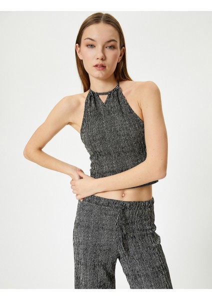 Boyundan Bağlamalı Crop Atlet Slim Fit
