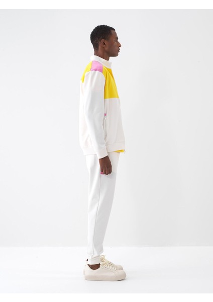 Dik Yaka Pamuklu Regular Fit Sweatmont