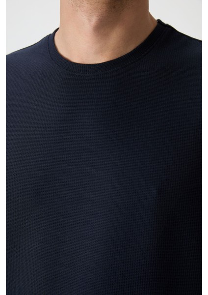 Lacivert Waffle İnterlok Yüzeyi Dokulu Oversize Fit Basic Erkek T-Shirt - 88379 fiyatları