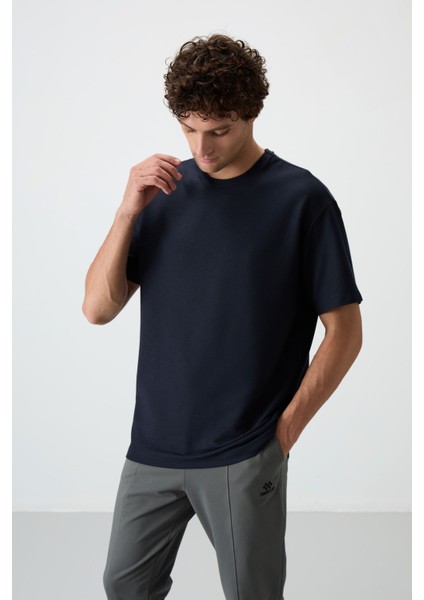 Lacivert Waffle İnterlok Yüzeyi Dokulu Oversize Fit Basic Erkek T-Shirt - 88379 fırsatları