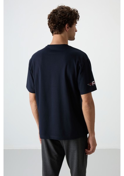 Lacivert Pamuklu Kalın Yüzeyi Dokulu Oversize Fit Baskılı Erkek T-Shirt - 88369