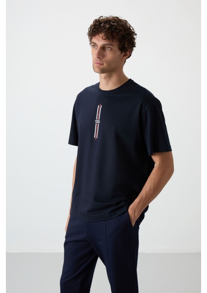 Lacivert Pamuklu Kalın Yüzeyi Dokulu Oversize Fit Baskılı Erkek T-Shirt - 88366