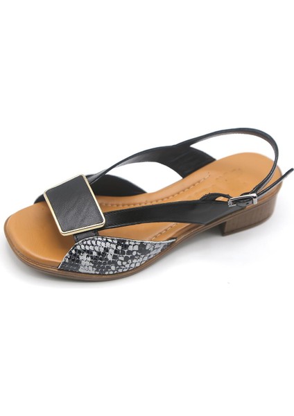 24026020 Kadın Deri Sandalet fiyatları