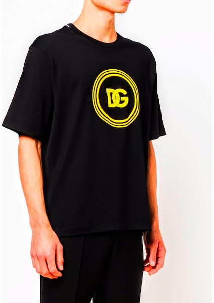 Flok Baskılı Yuvarlak Içinde Dg Logolu Ince Kumaş T-Shirt fiyatları