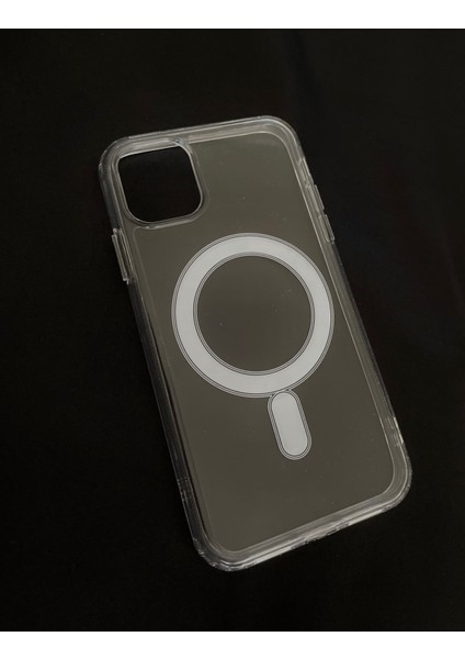 Apple iPhone 11 Magnetic Silikon Kılıf