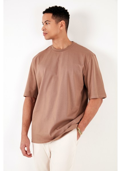 Pamuklu Oversize Bisiklet Yaka Basic T Shirt Erkek T Shirt 5902365 fırsatları