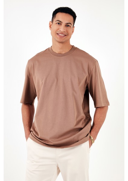 Pamuklu Oversize Bisiklet Yaka Basic T Shirt Erkek T Shirt 5902365 indirimleri