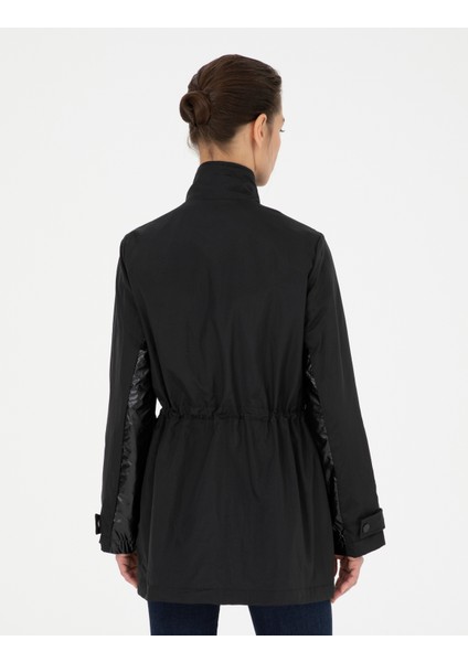 Kadın Siyah Slim Fit Mevsimlik Mont 50282338-VR046