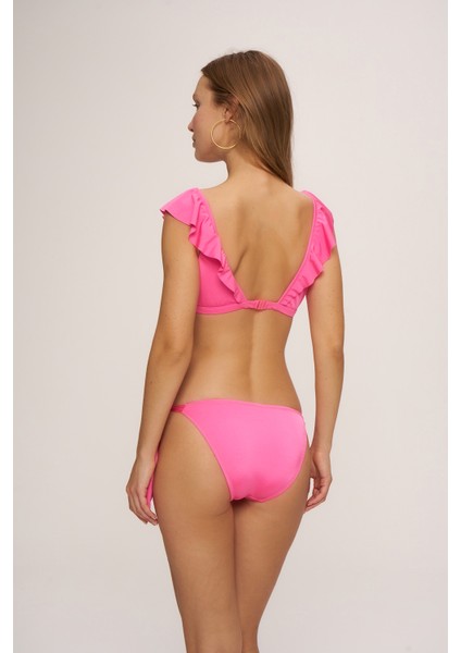 HR23BU005 Derek Volanlı Üçgen Bikini Üst fiyatları