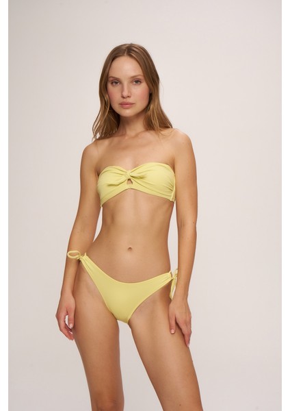 HR23BU007 Clara Fiyonklu Straplez Bikini Üst