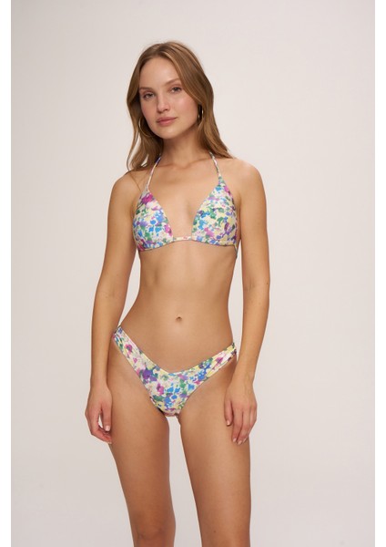 HR23BU009 Victoria Üçgen Dolgulu Bikini Üst