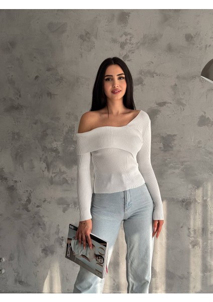 Fitilli Madonna Yaka Detaylı Uzun Kollu Bluz modelleri