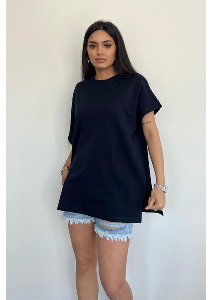 Kolu Katlamalı Oversize Bisiklet Yaka T-Shirt Lacivert