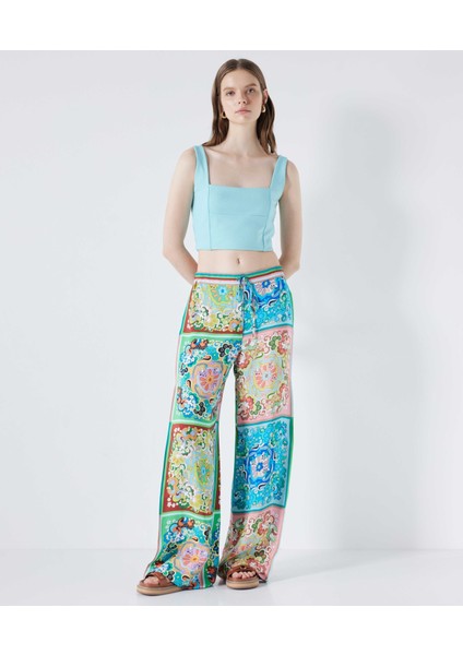 Kare Yaka Crop T-Shirt fiyatları