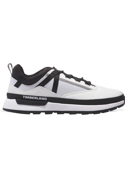 Low Lace Up Sneaker