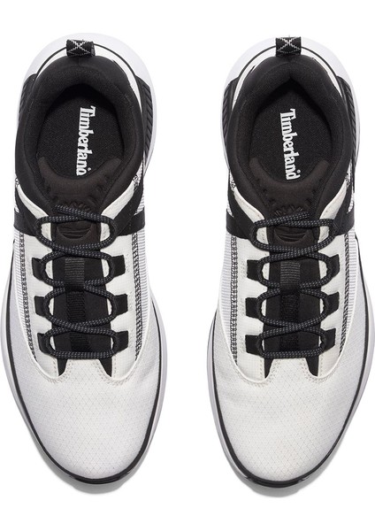 Low Lace Up Sneaker