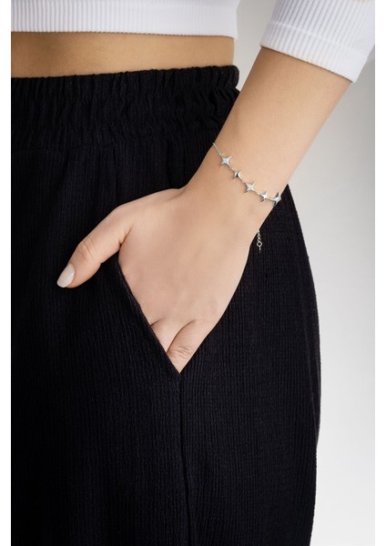 Kuzey Yıldızı 18 Ayar Beyaz Altın Kaplama 20 cm Gümüş Minimal Bileklik modelleri