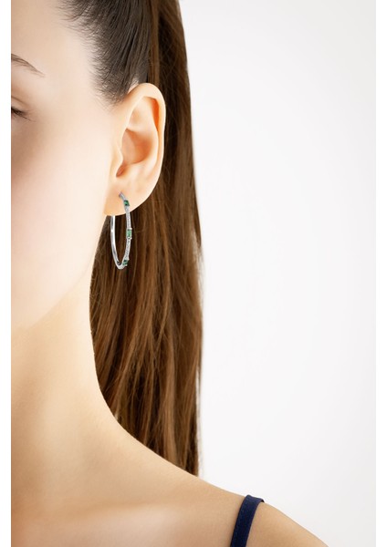 Yeşil Baget Taşlı 18 Ayar Beyaz Altın Kaplama Gümüşş Halka Küpe fiyatları