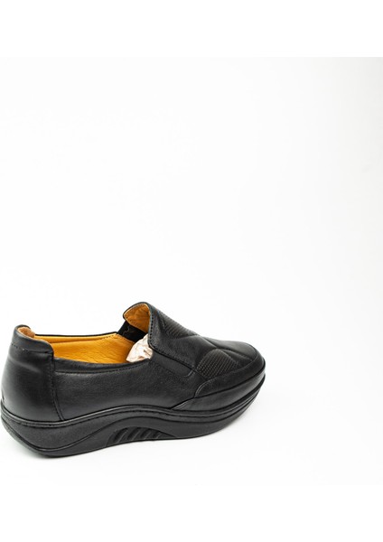 42746 Siyah Deri Kadın Günlük Ayakkabı fırsatları