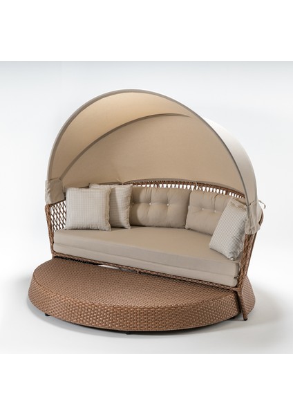 Luce Garden Daybed