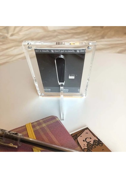 Pembe Stil Mınkys Kawaii Polaroid 3-Oto Çerçeve Akrilik Sahne Şeffaf Lazer 3-Oto Küçük Kart Ekran Çerçevesi Güçlü Manyetik (Yurt Dışından) indirimleri