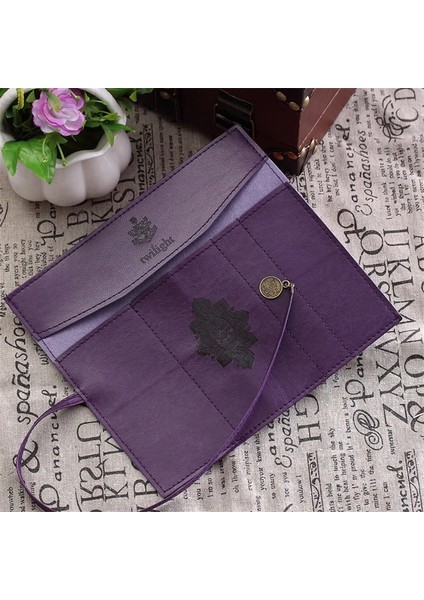 Kırmızı Stil Yeni Retro Tarzı Rulo Pu Deri Çanta Kılıfı Makyaj Pem Kalem Kutusu Kozmetik Çantası Retro Kalem Çantası Depolama Taşınabilir Kırtasiye (Yurt Dışından) fırsatları