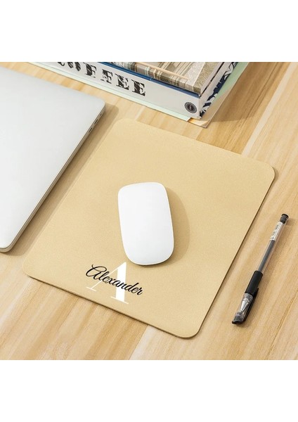 TASARIM-SBKS000021 Tarzı 2023 Yeni Kişiselleştirilmiş Baş Harfleri Adı Su Geçirmez Sümen Mouse Pad Masaüstü Deri Koruyucu Ofis ve Ev Için Özel Logo Metni (Yurt Dışından)