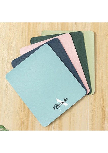 TASARIM-SBKS000021 Tarzı 2023 Yeni Kişiselleştirilmiş Baş Harfleri Adı Su Geçirmez Sümen Mouse Pad Masaüstü Deri Koruyucu Ofis ve Ev Için Özel Logo Metni (Yurt Dışından) indirimleri
