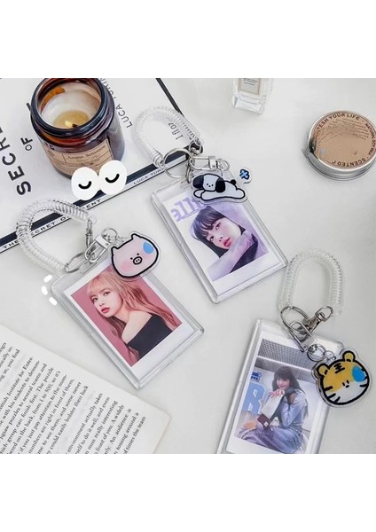 Koala Tarzı Kpop Fotocard Tutucu Kaçak Çocuklar Estetik Dekore Edilmiş Kart Tutucu Ins Albümü Akrilik Kawaii Fotocardlar Kızlar Için Kpop Kırtasiye (Yurt Dışından) indirimleri