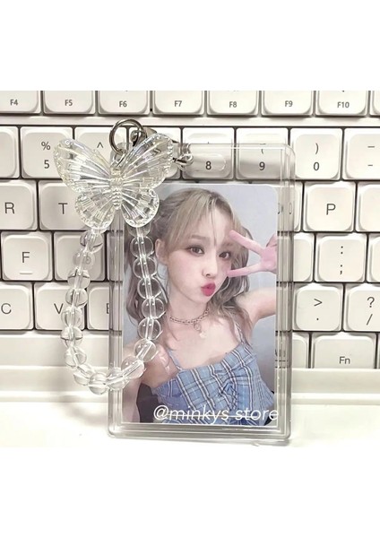 B6 Tarzı Mınkys Yeni Varış Kawa Kpop Fotoğraflı Kart Tutucu Kredi Kımlık Banka Kartı Fotoğraf Ekran Tutucu Otobüs Kartı Koruyucu Kılıf Kolye (Yurt Dışından) fiyatları