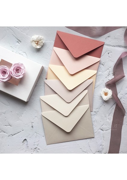 Açık Gri Tarzı (5 Adetlot) Flek Serisi Japon Rosa Kağıt Zarflar Düğün Davetiyesi Tebrik Kartları (Yurt Dışından) modelleri