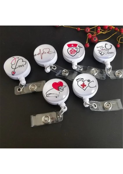 No.4 Tarzı Yeni Desigece Li Geri Çekilebilir Hemşire Rozeti Makara Klip Sevimli Aşk Kalp Stetoskop Doktor Öğrenci Ic Kımlık Kartı Rozeti Tutucu (Yurt Dışından) fiyatları