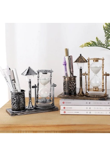 B Tarzı Masa Kalemlik Yaratıcı Retro Kum Saati Sokak Lambası Çok Fonksiyonlu Masa Kırtasiye Depolama Organizatör Veya Dekoratif Süsler (Yurt Dışından) fırsatları