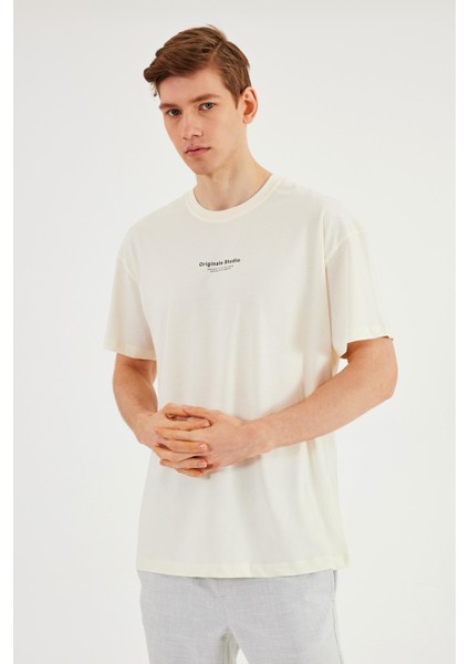 Leo Erkek Oversize T-Shirt fırsatları