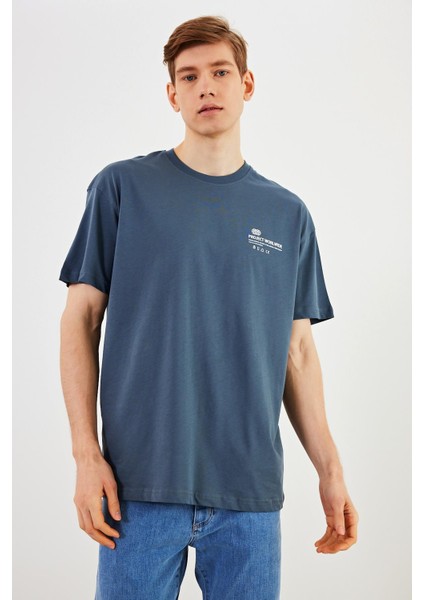 mmetalic Leo Erkek Oversize T-Shirt