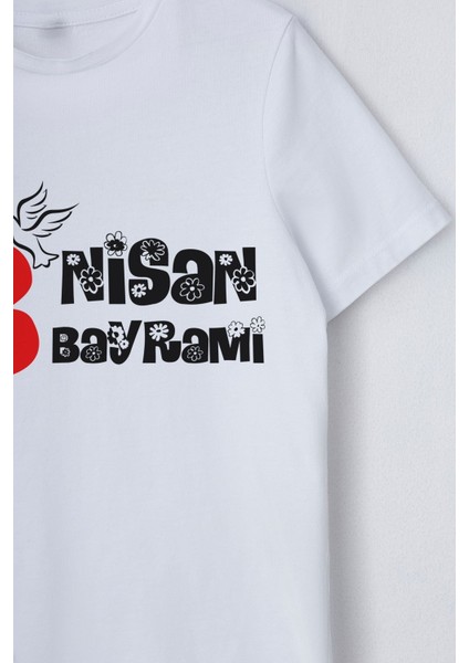 23 Nisan Bayramı Yazılı Baskılı Kız Çocuk Tişört
