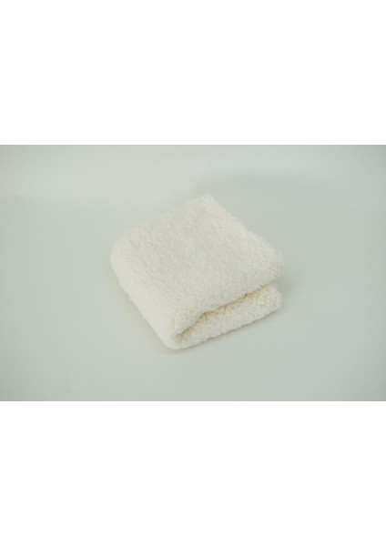 Dekoratif Kuzu Peluş & Polar Kırlent Kılıfı 45X45 cm 15172 modelleri