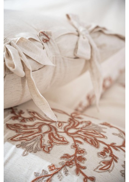 Libera Battal Boy Nevresim Takımı %100 Organik Pamuk Keten Süzene Nakışlı Krem-Terra 240X220 cm modelleri