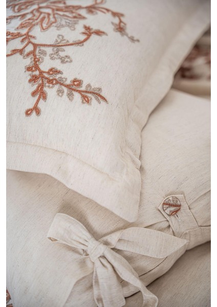 Libera Battal Boy Nevresim Takımı %100 Organik Pamuk Keten Süzene Nakışlı Krem-Terra 240X220 cm fırsatları