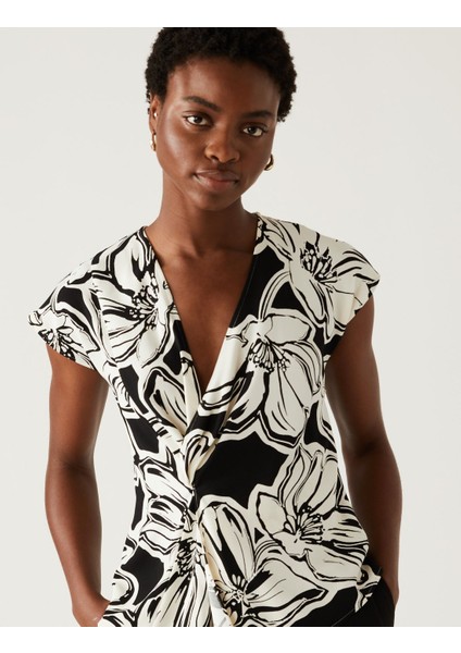 Çiçek Desenli V Yaka Bluz modelleri