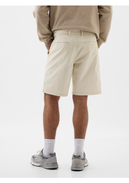 Erkek Kırık Beyaz 9'' Essential Khaki Şort
