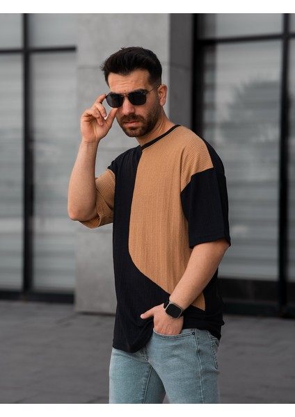 The Kaplan Parçalı Desen Unisex Bisiklet Yaka Oversize Bürümcük T-Shirt