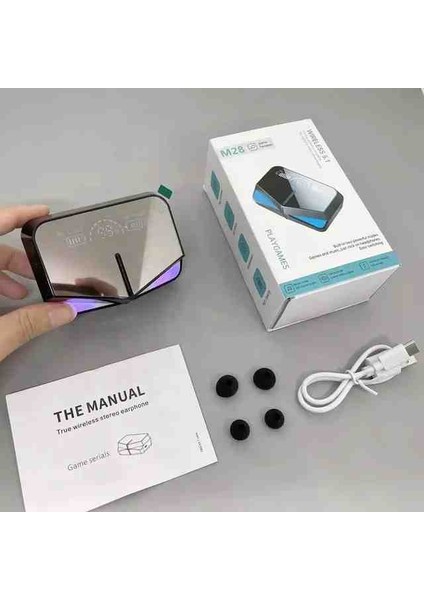 M28 Düşük Gecikmeli Şarj Göstergeli Kablosuz Bluetooth Tws Kulaklık modelleri