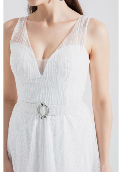 Kadın Beyaz V Yaka Simli Midi Abiye Elbise modelleri