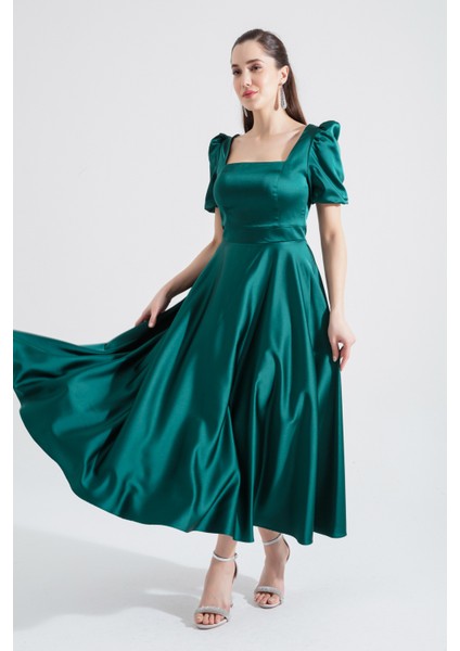 Kadın Zümrüt Yeşili Kare Yaka Balon Kollu Midi Abiye Elbise