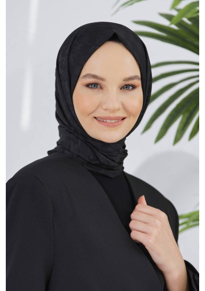 Scarf Floş Jakar Serisi Kazayağı Desenli Şal Siyah fiyatları