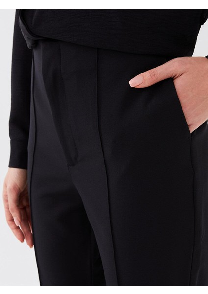 Classic Dar Kalıp Kadın Havuç Pantolon fırsatları